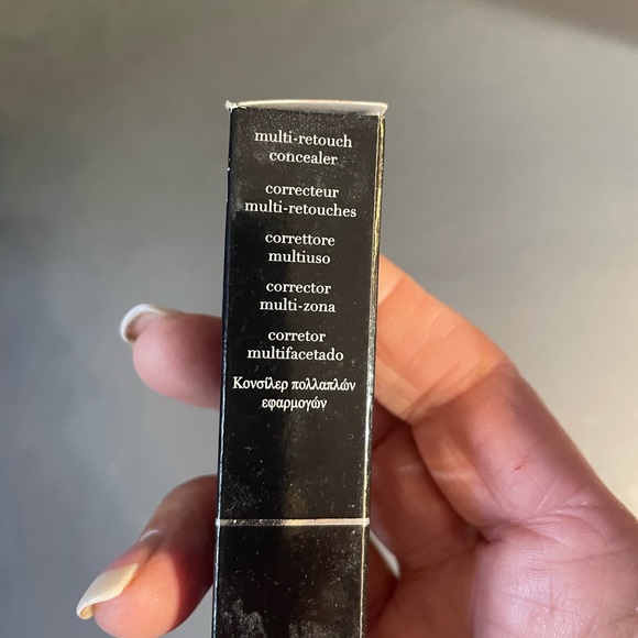 Giorgio Armani concealer - Picture 5 of 6